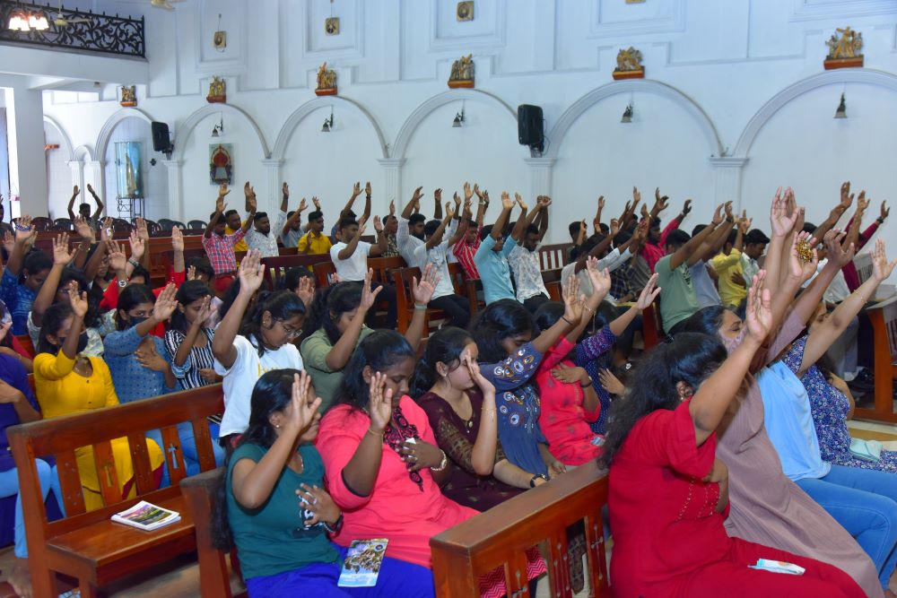 09.07 Retreat for Youth at Annai Velankanni Church