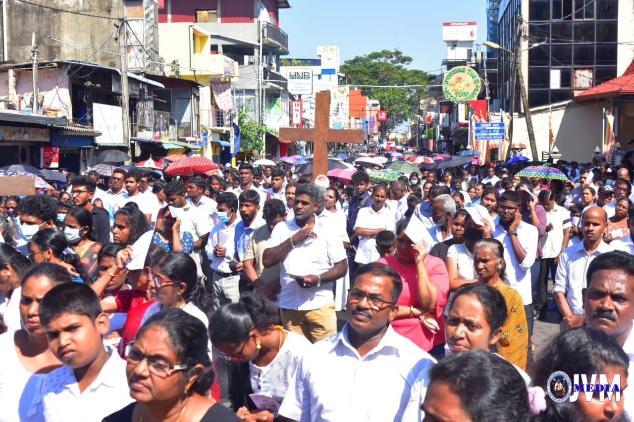 Colombo Way of the Cross