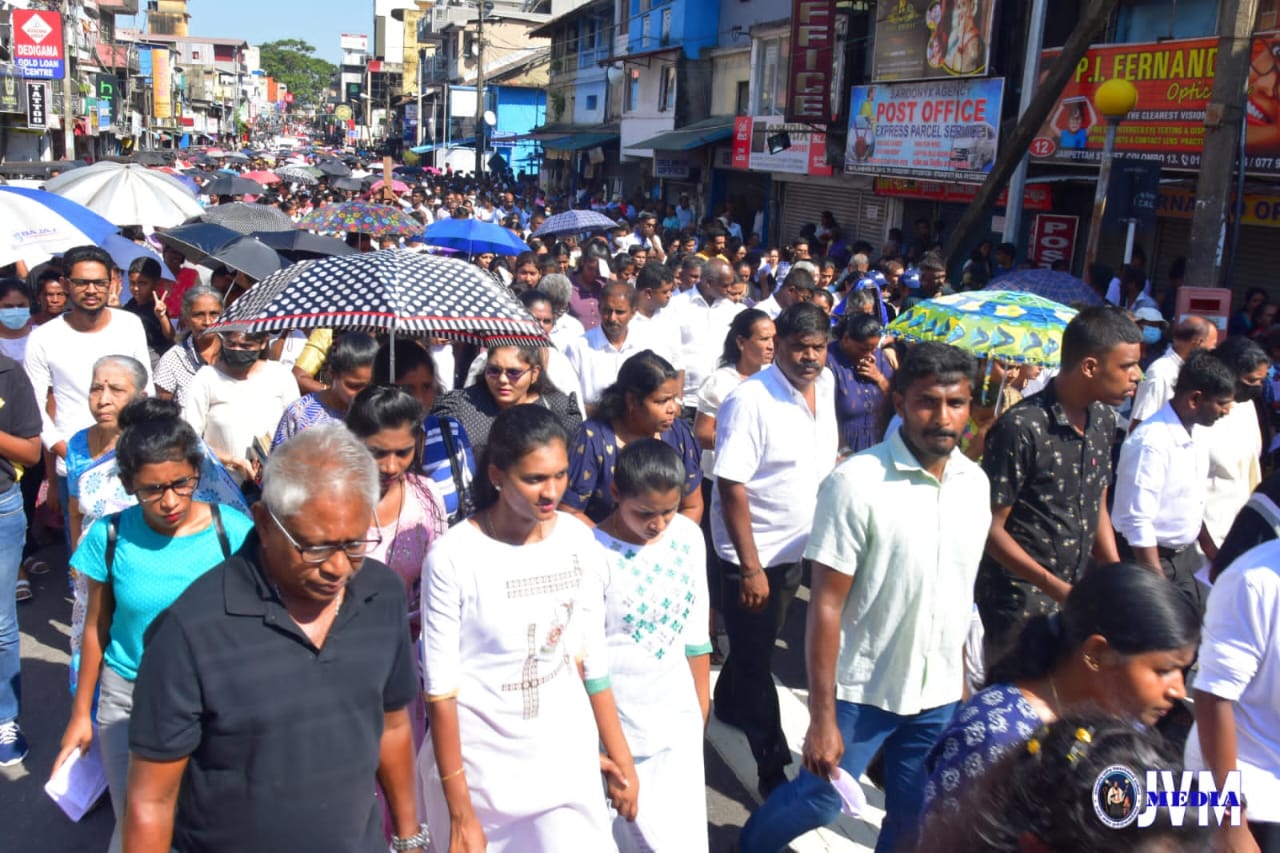 Colombo Way of the Cross