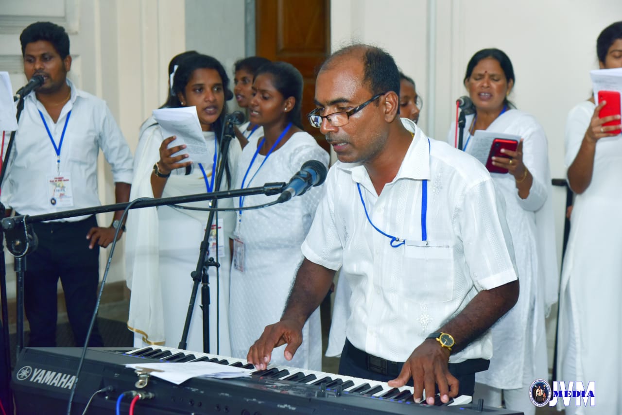 Colombo Way of the Cross